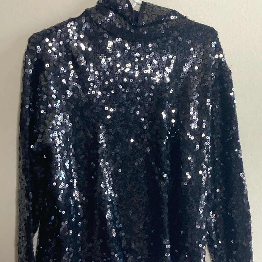 Adiva from saks fifth avenue Black shimmering top from